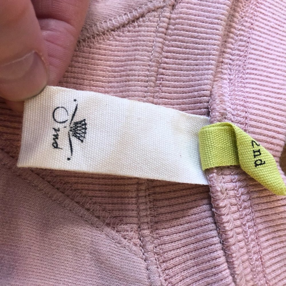 O'2nd Embroidered Chambray and Blush Peplum Sweatshirt - Small - Barely Worn - Picture 3 of 7